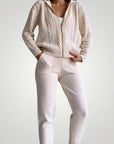 Eleganter Jacquard Pullover Cardigan mit Twist - Nordic Boutique & Co.