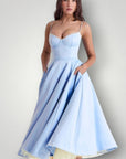Elegantes Damenkleid für Hochzeitsgäste mit bequemem Schnitt - Nordic Boutique & Co.