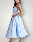 Elegantes Damenkleid für Hochzeitsgäste mit bequemem Schnitt - Nordic Boutique & Co.