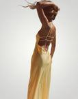 Elegantes Damenkleid mit Verführerischem V - Ausschnitt - Nordic Boutique & Co.
