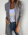 Handgefertigter Cardigan Damen im Eleganten Stil - Nordic Boutique & Co.