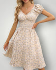 Midi - Kleid mit eleganter Silhouette - Nordic Boutique & Co.