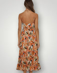 Midi - Kleid mit eleganter Silhouette für jeden Anlass - Nordic Boutique & Co.