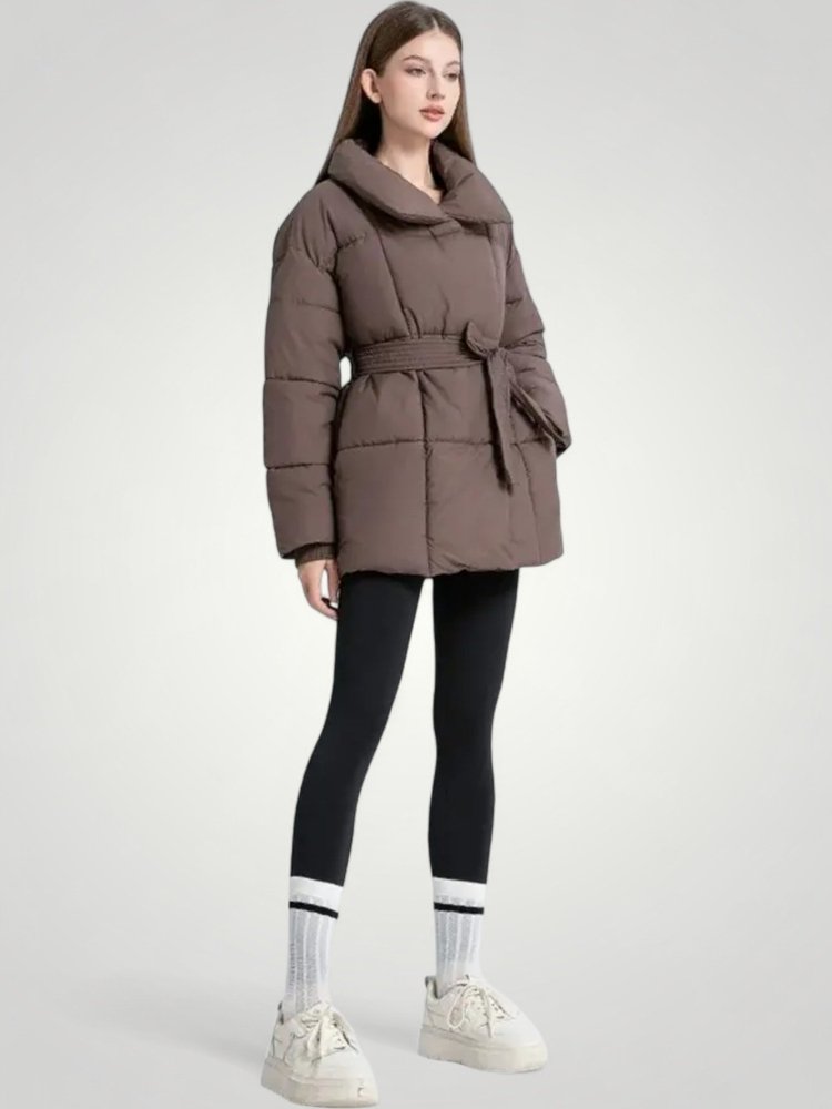 Damenjacke Mit Gürtel Für Elegante Silhouette - Nordic Boutique & Co.