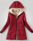 Elegante Mid - Length Damenjacke mit Kapuze - Nordic Boutique & Co.
