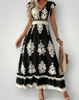 Elegantes Blütenmuster - Kleid für Hochzeitsgäste - Nordic Boutique & Co.