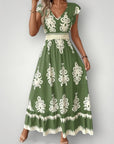 Elegantes Blütenmuster - Kleid für Hochzeitsgäste - Nordic Boutique & Co.