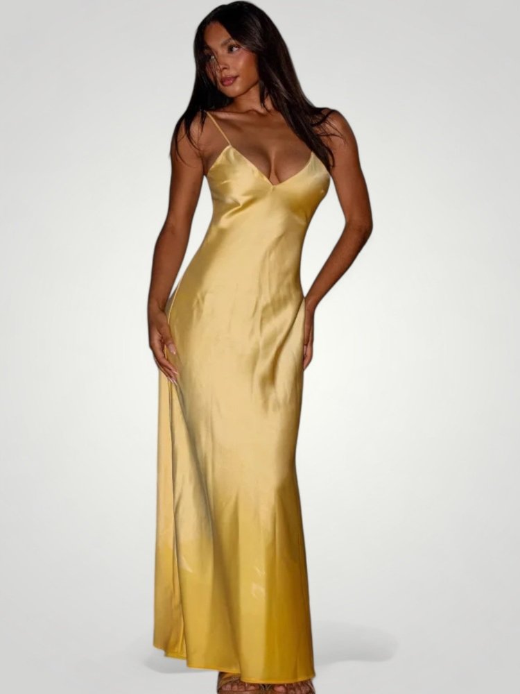 Elegantes Damenkleid mit Verführerischem V - Ausschnitt - Nordic Boutique & Co.