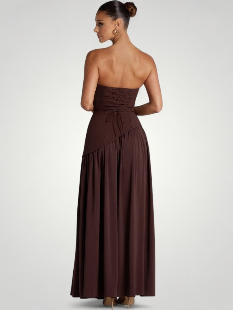 Elegantes Maxikleid mit Asymmetrischem Design - Nordic Boutique &amp; Co.