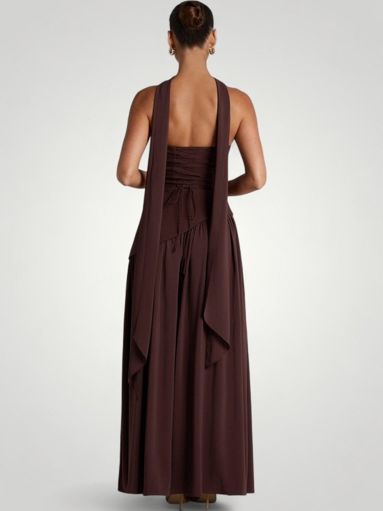 Elegantes Maxikleid mit Asymmetrischem Design - Nordic Boutique &amp; Co.