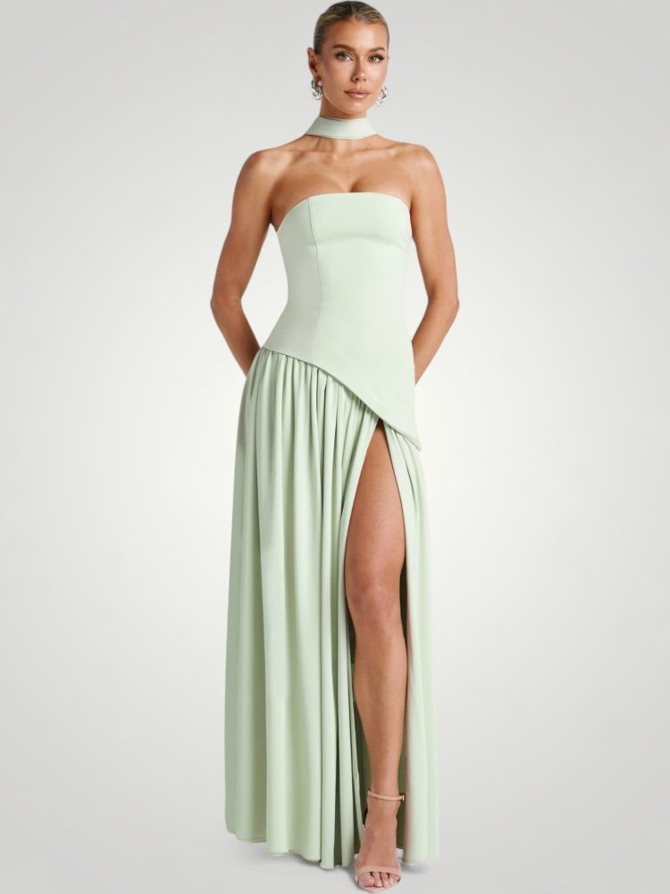 Elegantes Maxikleid mit Asymmetrischem Design - Nordic Boutique &amp; Co.