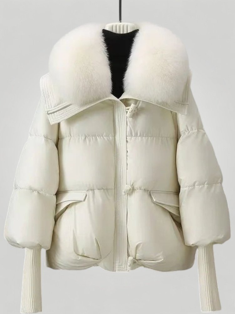 Kurz gepolsterte Damenjacke mit Pelzkragen - Nordic Boutique &amp; Co.