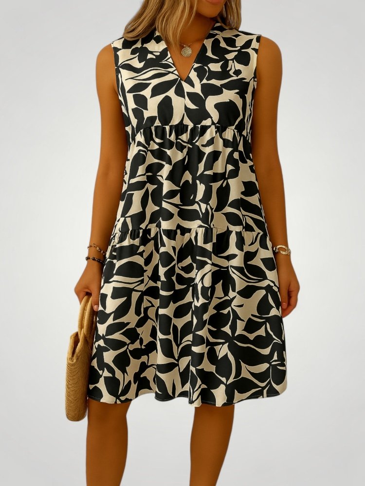 Leichtes Damenkleid mit Verspieltem Blumendesign - Nordic Boutique & Co.