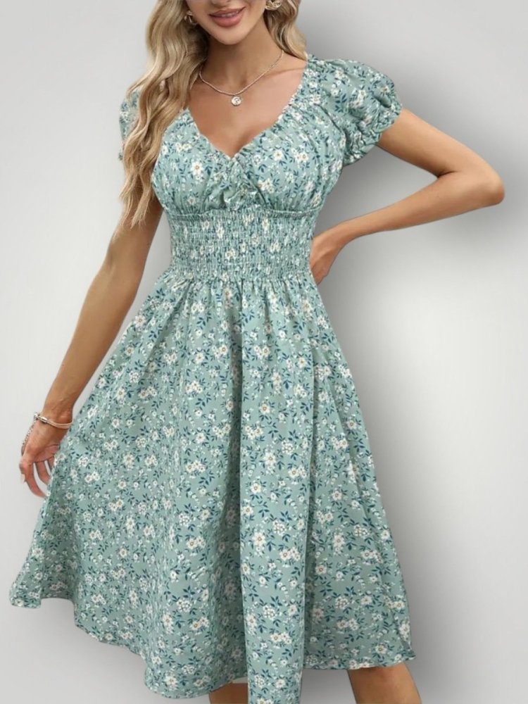 Midi - Kleid mit eleganter Silhouette - Nordic Boutique &amp; Co.