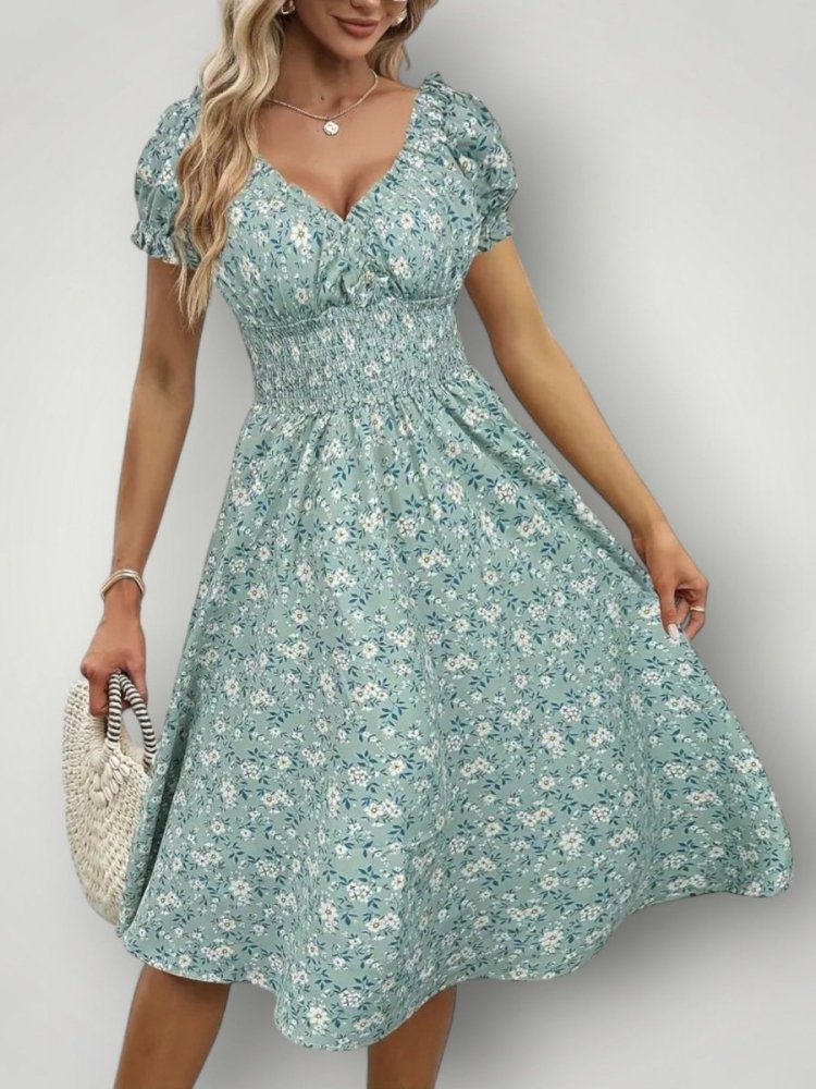 Midi - Kleid mit eleganter Silhouette - Nordic Boutique &amp; Co.
