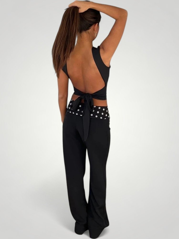Schlank geschnittenes Damen - Set für zeitlosen Stil - Nordic Boutique & Co.