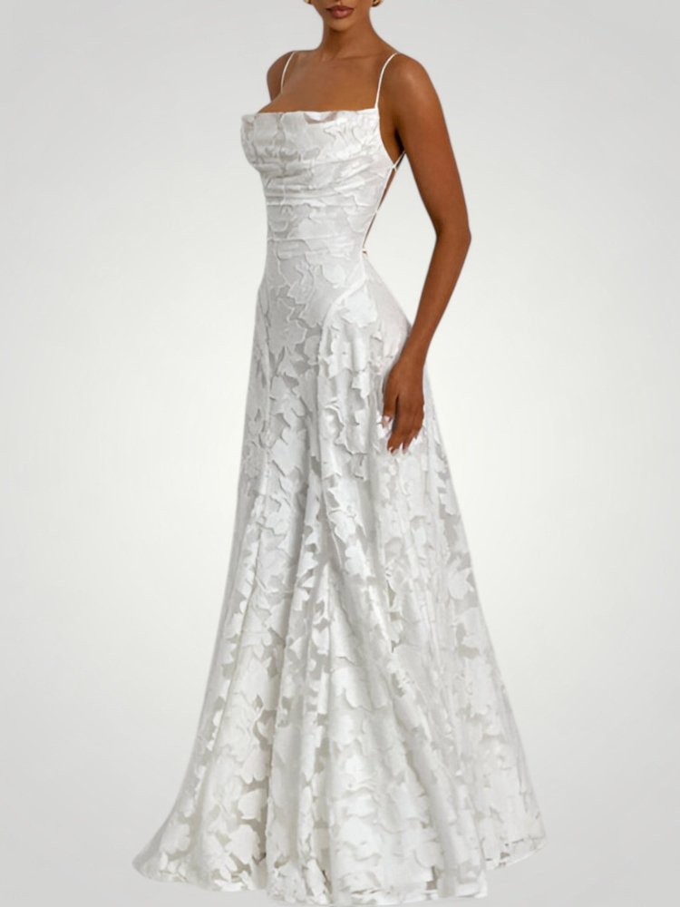 Schwarzes Maxikleid mit Eleganter Spitzenüberlagerung - Nordic Boutique & Co.