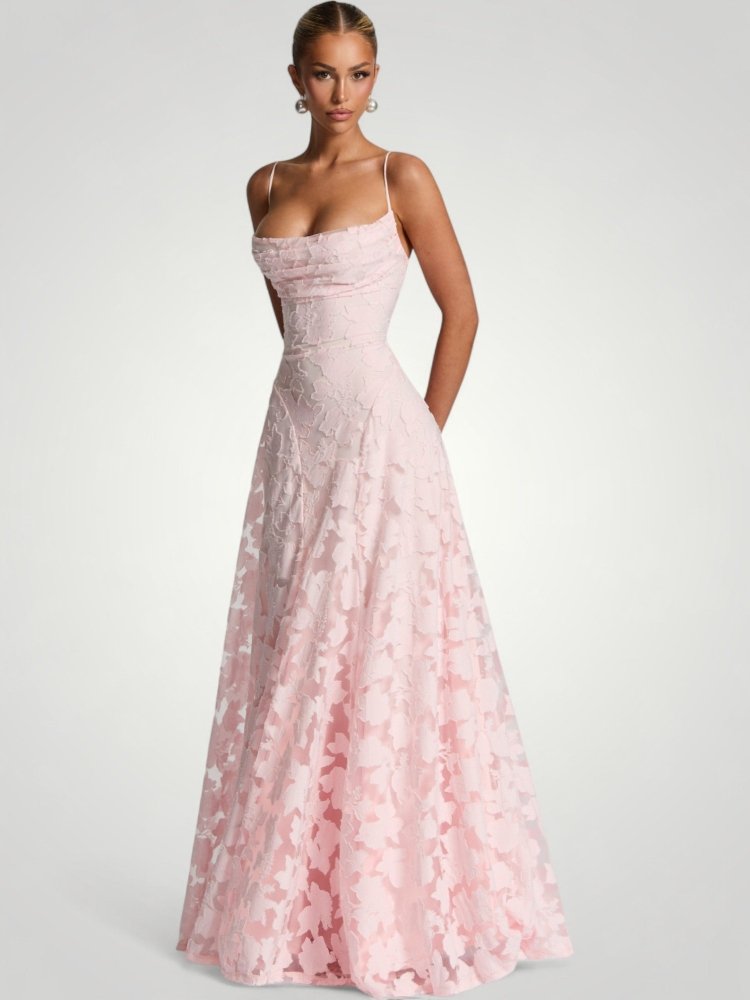 Schwarzes Maxikleid mit Eleganter Spitzenüberlagerung - Nordic Boutique & Co.