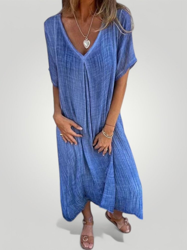 V - Ausschnitt - Kleid mit fließender Silhouette - Nordic Boutique & Co.