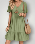 V - Ausschnitt - Sommerkleid mit eleganter Silhouette - Nordic Boutique & Co.