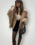 Wollmantel Damen Beige mit Elegantem Schnitt - Nordic Boutique & Co.